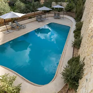 Mensija Valley Residences Apartment